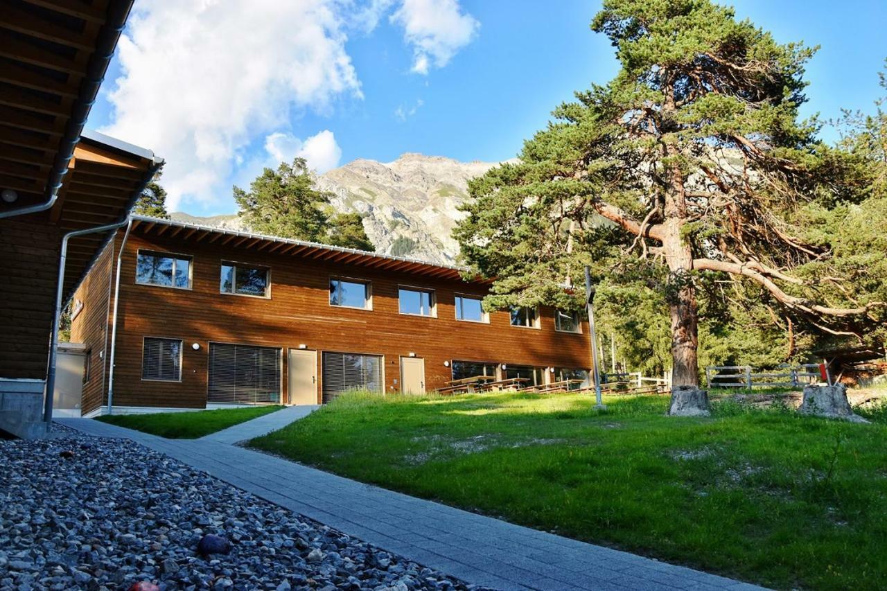 Sport- Und Ferienhaus Don Bosco Lenzerheide Luaran gambar